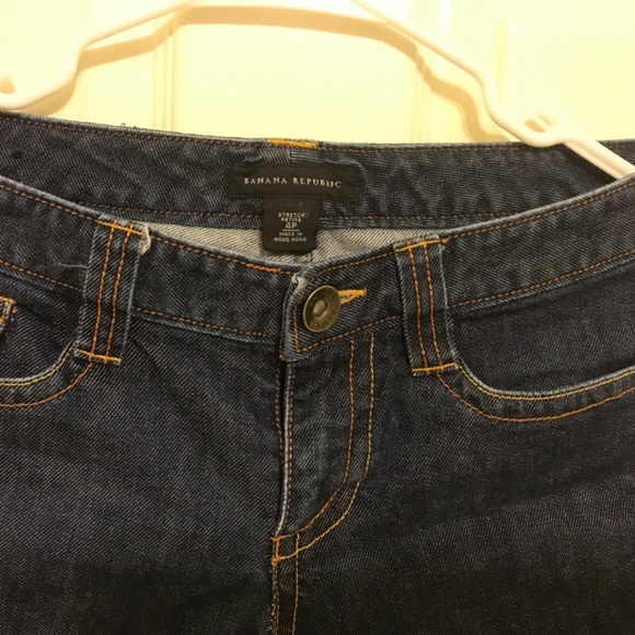 A pair of lady’s capris size 4P - Picture 2 of 7